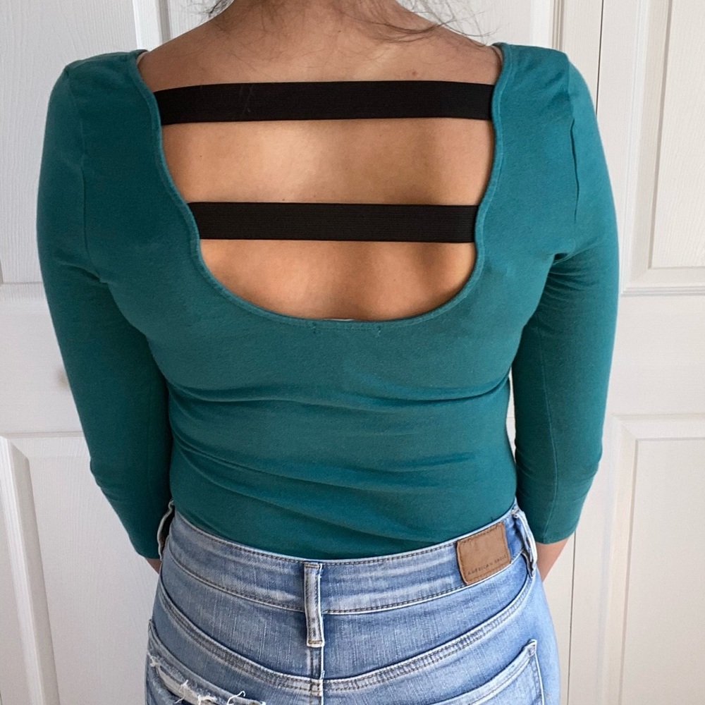Charlotte Russe 3/4 Sleeve Green Size: M - Picture 2 of 4